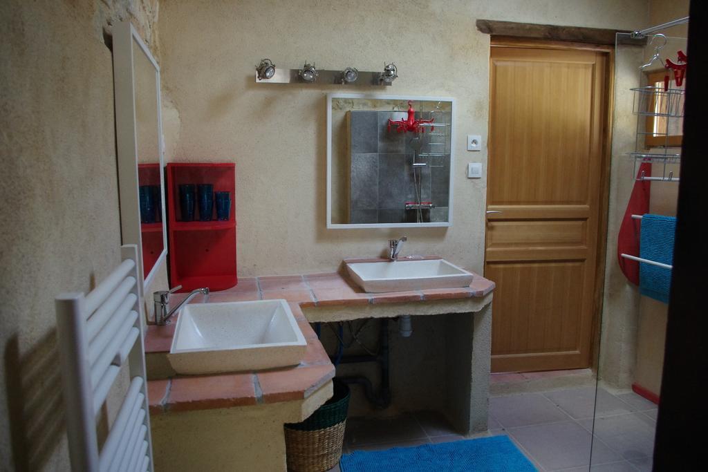 La Prade Basse 82 Bed & Breakfast Сент-Антонен Стая снимка